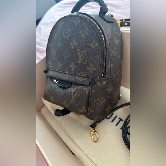 LOUIS VUITTON MINI SPRING BACKPACK - Picture 12 of 15